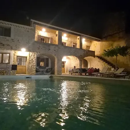 Mas Des 3 Roches - Proche D'uzès Ferienhaus Pougnadoresse