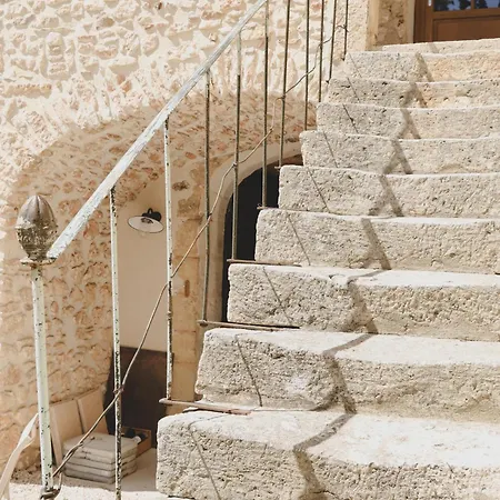 Mas Des 3 Roches - Proche D'uzès Ferienhaus Pougnadoresse