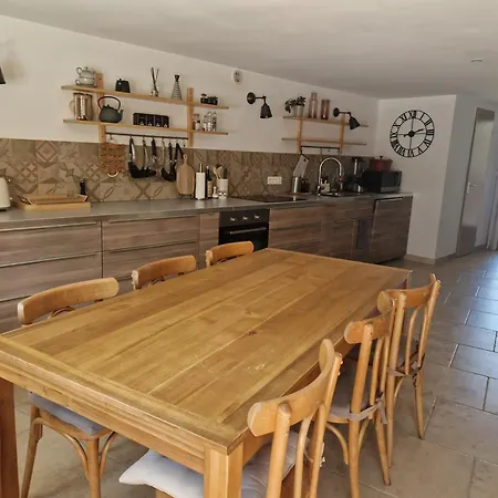 Mas Des 3 Roches - Proche D'uzès