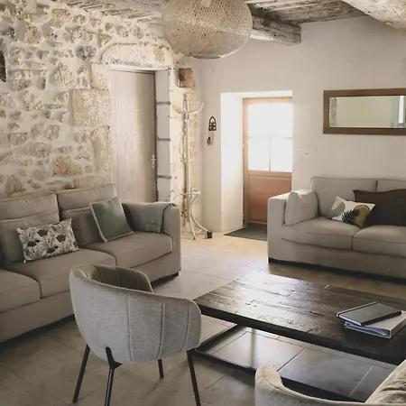 Mas Des 3 Roches - Proche D'uzès Ferienhaus *