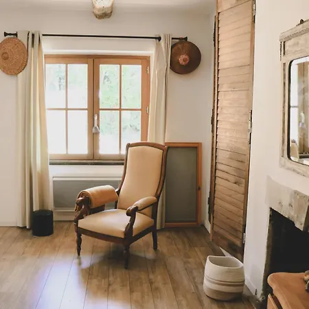 Ferienhaus Mas Des 3 Roches - Proche D'uzès Pougnadoresse