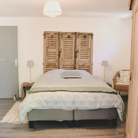 Mas Des 3 Roches - Proche D'uzès Ferienhaus