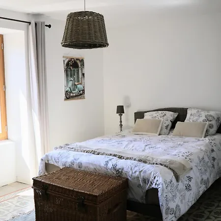 Mas Des 3 Roches - Proche D'uzès Ferienhaus Pougnadoresse
