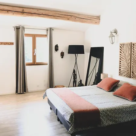 Mas Des 3 Roches - Proche D'uzès Ferienhaus